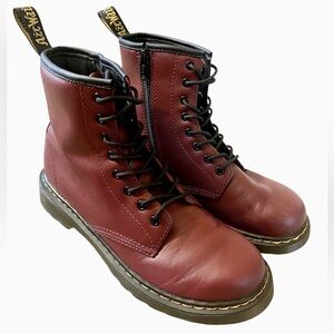 Dr. Martens 1460 SMOOTH LEATHER LACE UP BOOTS Cherry Red